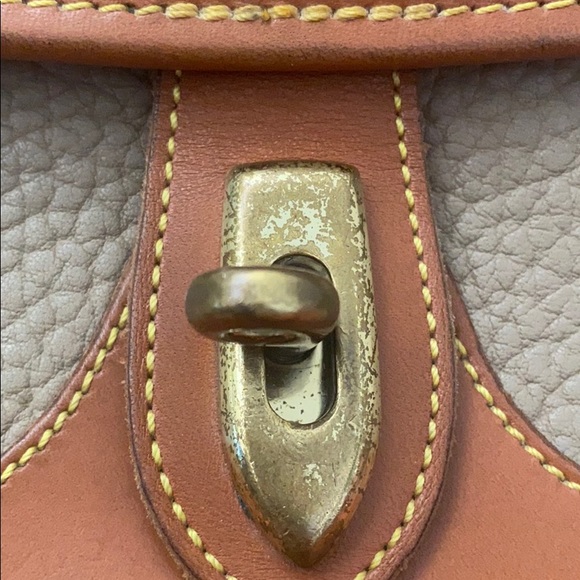 Vintage Dooney and Bourke Crossbody Small Carrier - Picture 7 of 10